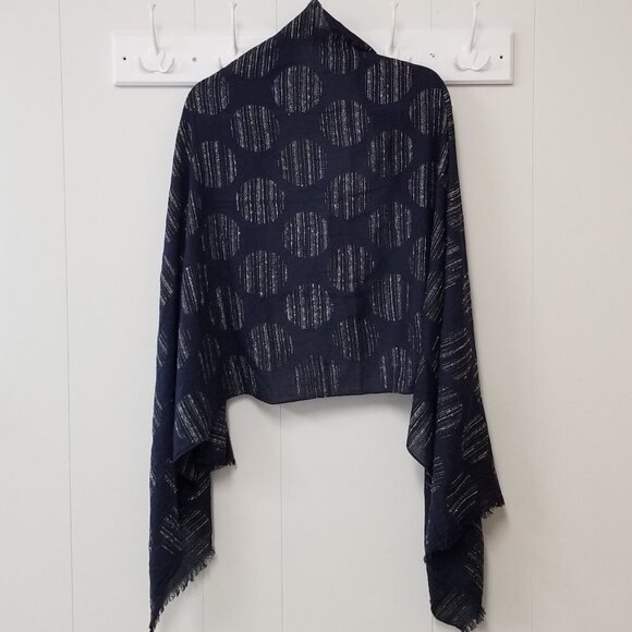 BUNDLE of 4 Lovely Scarfs/Wraps/Shawls - Picture 7 of 9